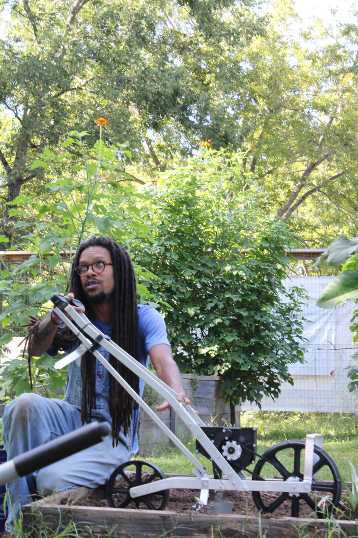 220913_MDV_WestBroadCommunityGarden0023.jpg